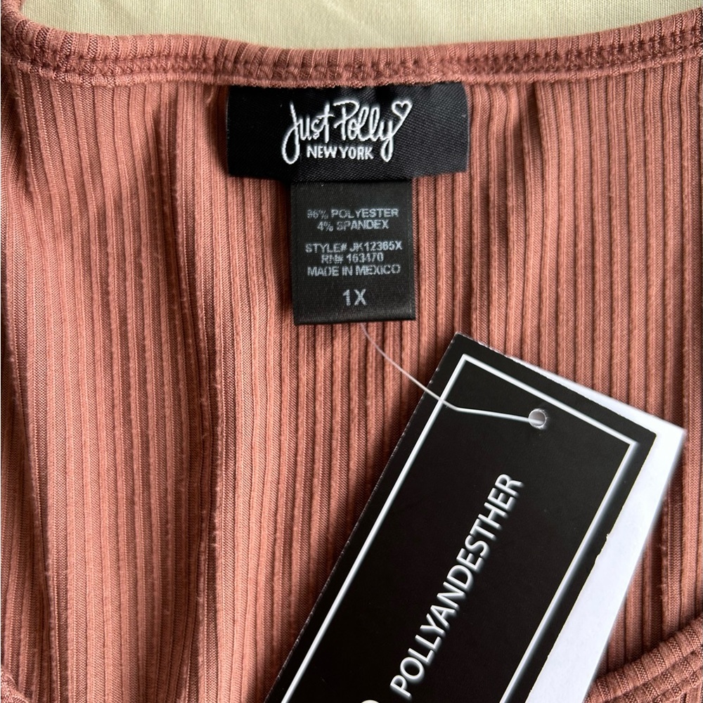 Bodysuits - Picture 2 of 3